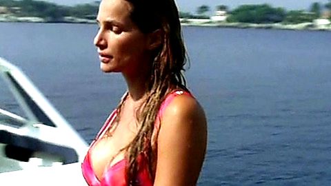 Pic: Alexandra Kamp in Antonia - Zwischen Liebe und Macht (2001)