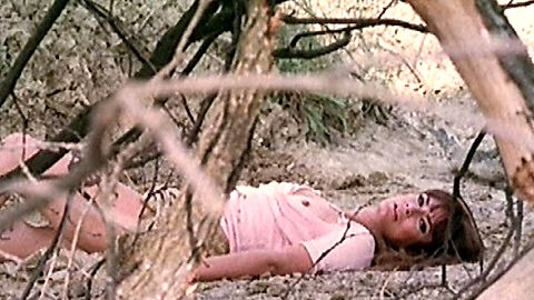 Pic: Marisa Mell in La belva col mitra (1977)
