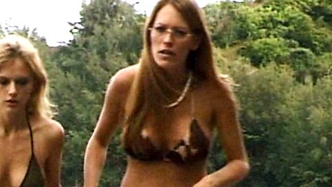 Pic: Samantha Phillips in Treasure Hunt! (2003)