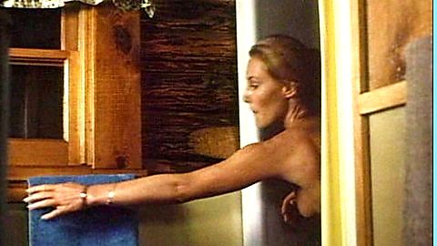 Pic: Tiffany Bolling in Kingdom of the Spiders (1977)
