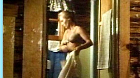 Pic: Tiffany Bolling in Kingdom of the Spiders (1977)