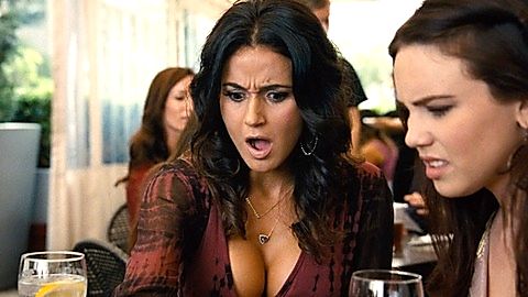 Pic: Emmanuelle Chriqui in Entourage (2015)