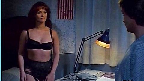 Pic: Femi Benussi in Che dottoressa ragazzi (1976)