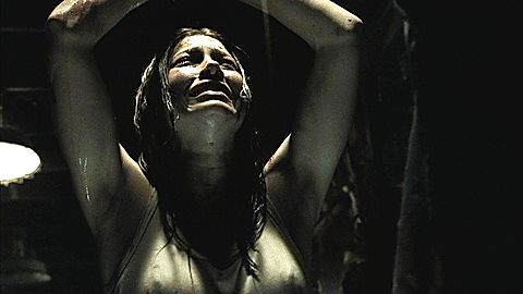 Pic: Jessica Biel in The Texas Chainsaw Massacre (2003)