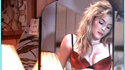 Pic: Maria Ford in Ring of Fire (1991)