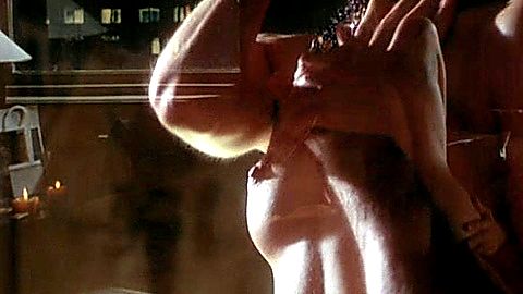 Pic: Lisa Barbuscia in Highlander (2000)