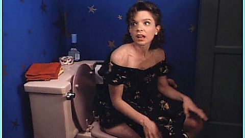 Pic: Elizabeth Berridge in When the Party's Over (1992)