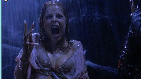 Pic: Elena Anaya in Van Helsing (2004)