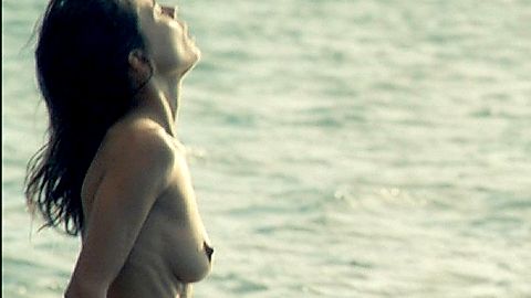 Pic: Elena Anaya in Hierro (2009)