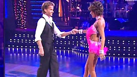 Pic: Lisa Rinna in Dancing with the Stars (2005)