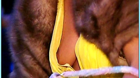 Pic: Jessica Stockmann in Exclusiv - Das Star-Magazin