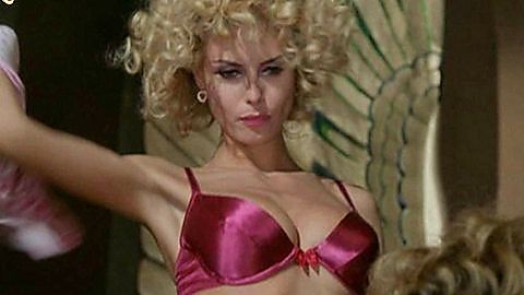 Pic: Heidi Klum in Blow Dry (2001)