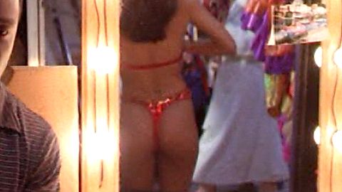 Pic: Eva Mendes in V.I.P. (1998)