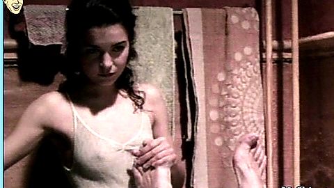 Pic: Giuditta Del Vecchio in Léolo (1992)