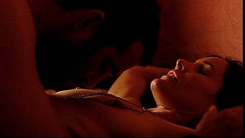 Pic: Rachel Shelley in Strike Back (2010)