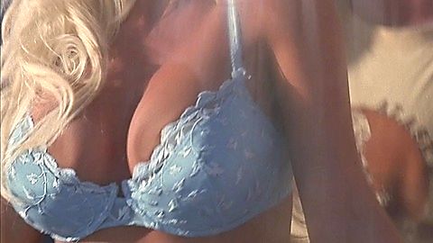 Pic: Victoria Silvstedt in Out Cold (2001)