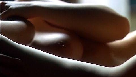 Pic: Jessica Paré in Lost and Delirious (2001)
