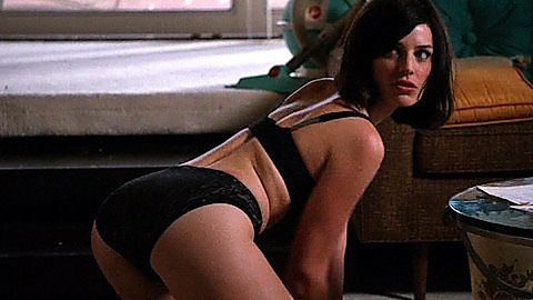 Pic: Jessica Paré in Mad Men (2007)