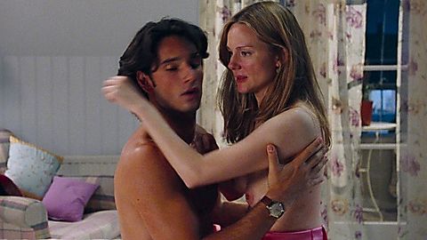 Pic: Laura Linney in Love Actually (2003)