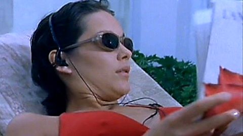 Pic: Marion Cotillard in A Woman in Danger (2001)