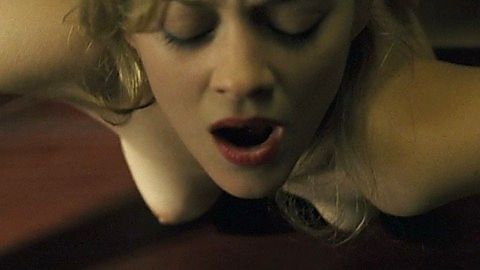 Pic: Marion Cotillard in La boîte noire (2005)