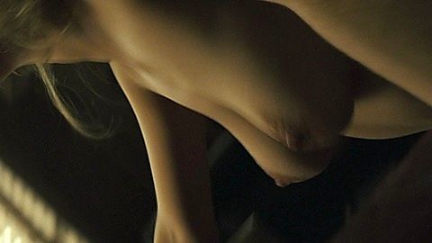 Pic: Marion Cotillard in La boîte noire (2005)