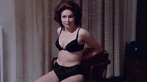 Pic: Martine Brochard in Una Spirale di nebbia (1977)