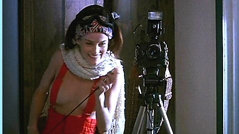 Pic: Laura Leighton in Seven Girlfriends (1999)