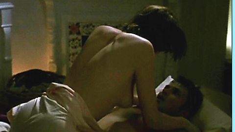 Pic: Jennifer Gibson in Seven Girlfriends (1999)