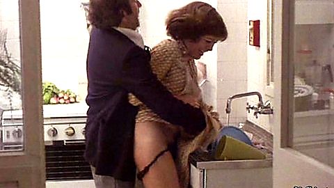Pic: Carmen Maura in ¿Qué hace una chica como tú en un sitio como éste? (1978)