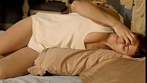 Pic: Jamie-Lynn Sigler in Beneath the Dark (2010)