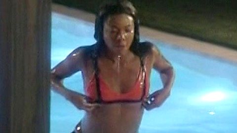 Pic: Gabrielle Union in Being Mary Jane (2014)