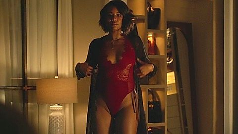 Pic: Gabrielle Union in Being Mary Jane (2014)