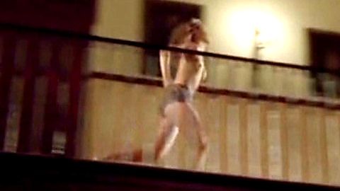 Pic: Chiara Schoras in Stan Becker - Ein Mann, ein Wort (2000)