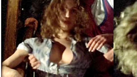 Pic: Laetitia Gabrielli in Le marginal (1983)