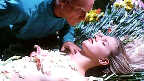 Pic: Sara Peterson in Garden of Evil (1998)