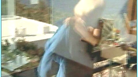 Pic: Mireille Darc in La Valise (1973)