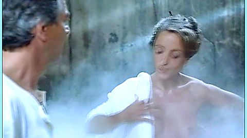Pic: Dominique Blanc in Plaisir d'amour (1991)