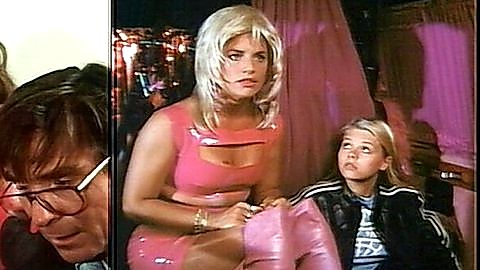 Pic: Christine Neubauer in Knallhart daneben (1995)