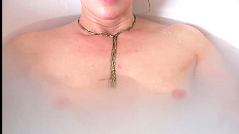 Pic: Florence Thomassin in Tiger Lily, quatre femmes dans la vie