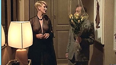 Pic: Sylva Koscina in Sunday Lovers (1980)