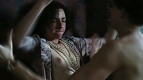 Pic: Katharina Schüttler in Simon & the Oaks (2012)