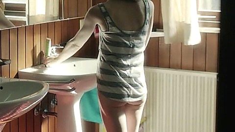 Pic: Katharina Schüttler in Free Fall (2013)