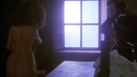 Pic: Silvia Aguilar in The Traveller (1979)