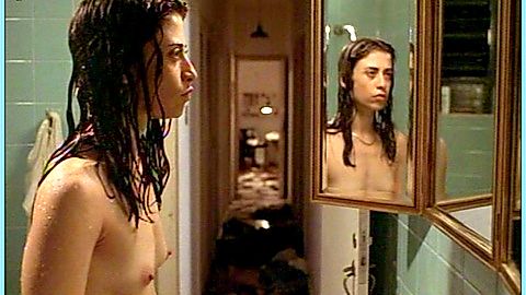 Pic: Fernanda Torres in O Primeiro Dia (1998)