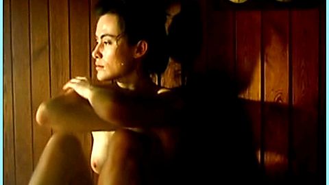 Pic: Idil Üner in Spuren im Eis - Eine Frau sucht die Wahrheit (2000)