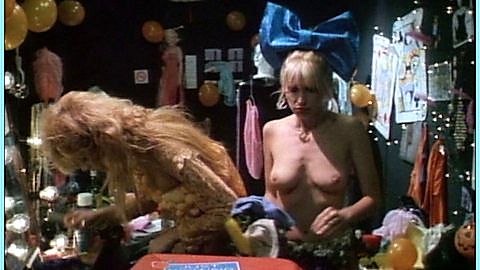 Pic: Elizabeth Kaitan in Assault of the Killer Bimbos (1987)