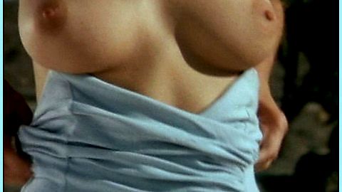 Pic: Elizabeth Kaitan in Assault of the Killer Bimbos (1987)