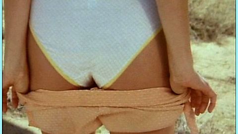 Pic: Elizabeth Kaitan in Assault of the Killer Bimbos (1987)