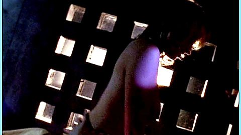 Pic: April Telek in The Hunger (1997)